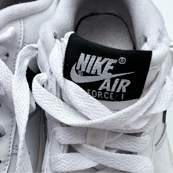 📚Nike - White with Black Swoosh Air Force One Shoes - Picture 6 of 11